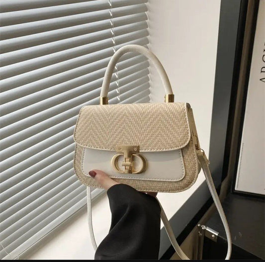 Luxury Woven Straw Satchel Handbag – Designer - Style Top Handle Crossbody Bag for Women - CASSxClassHandbagsLuxury Woven Straw Satchel Handbag – Designer - Style Top Handle Crossbody Bag for WomenBlackLuxury Woven Straw Satchel Handbag – Designer - Style Top Handle Crossbody Bag for Women