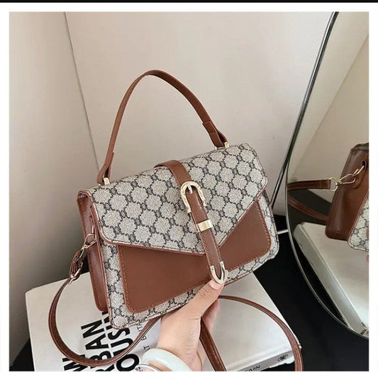 Premium Monogram Crossbody Handbag – Luxury Designer - Style Satchel for Women - CASSxClassHandbagsPremium Monogram Crossbody Handbag – Luxury Designer - Style Satchel for WomenBeigePremium Monogram Crossbody Handbag – Luxury Designer - Style Satchel for Women