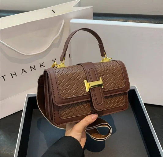 Tweed & Leather Crossbody Handbag – Gold Clasp Satchel - CASSxClassHandbagTweed & Leather Crossbody Handbag – Gold Clasp SatchelGreenTweed & Leather Crossbody Handbag – Gold Clasp Satchel